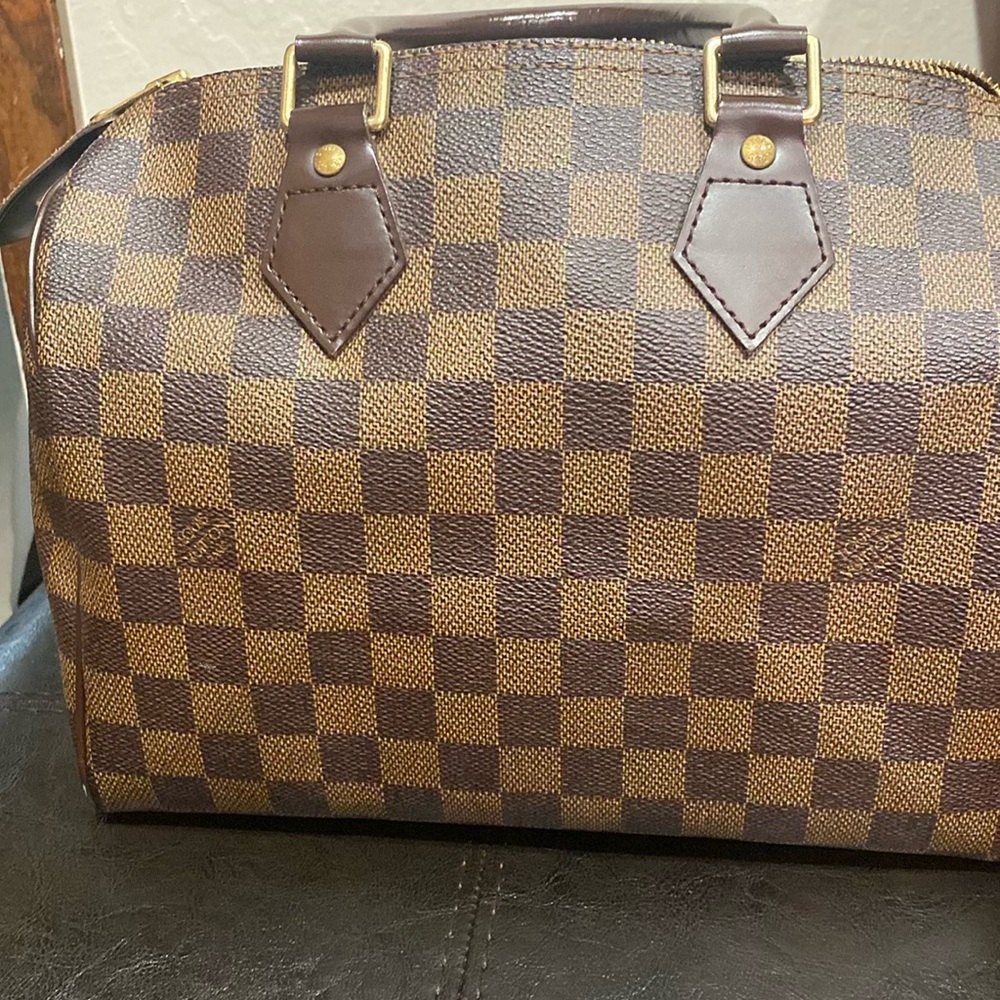 Louie Vuitton speedy 25.